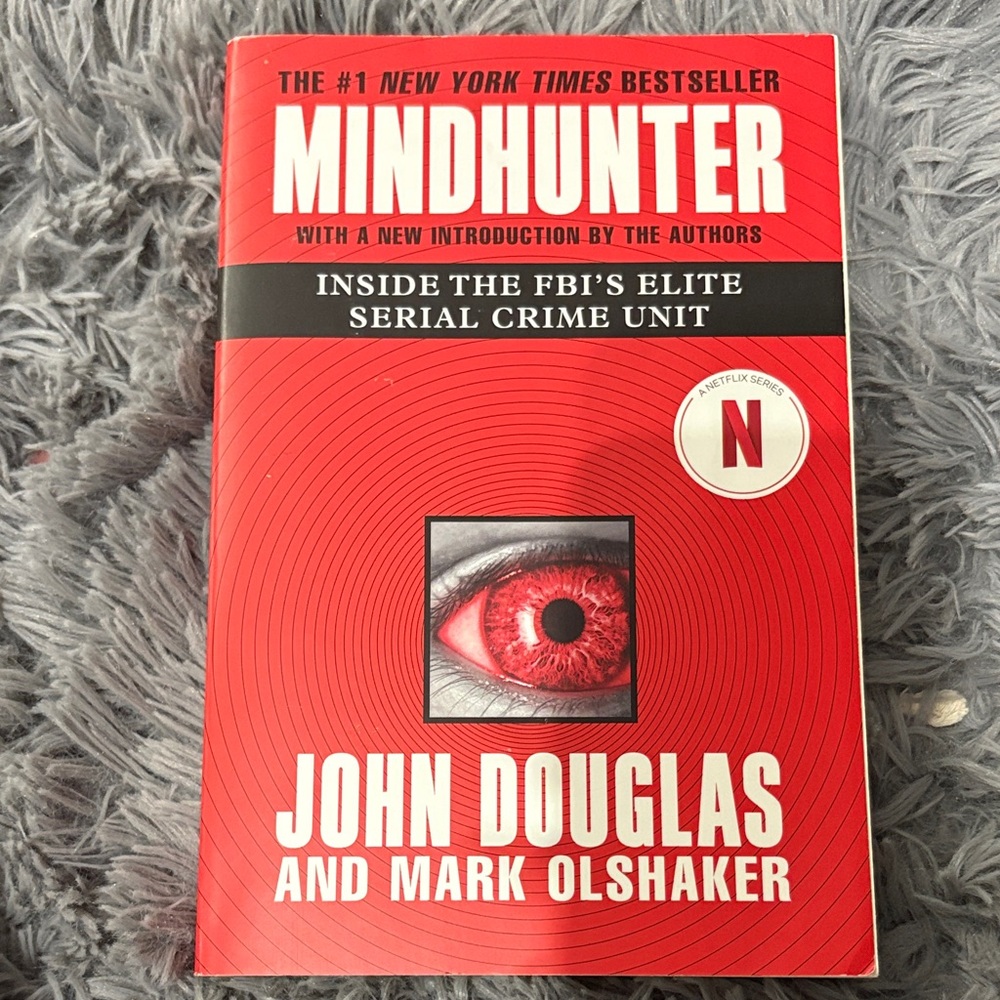 Mindhunter Book by John Douglas and Mark Olshaker